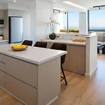 アパート L Residences & *