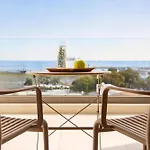 L Residences & Lejlighed
