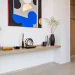 Lejlighed L Residences & *