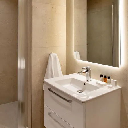 L Residences & Apartment Larnaca