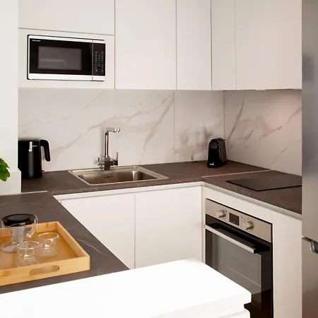 L Residences & Апартаменти