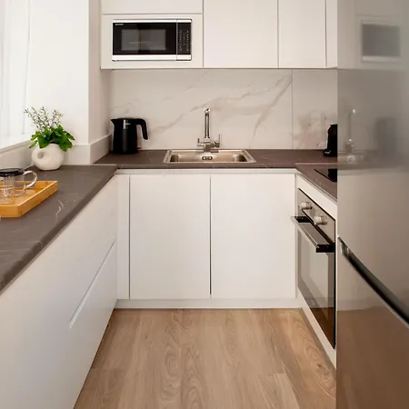 L Residences & Apartment *