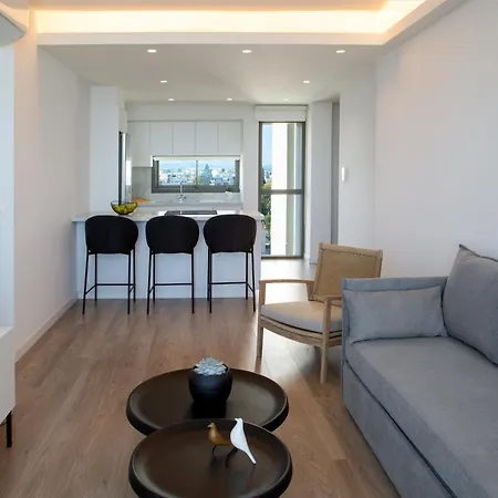 Apartment L Residences &