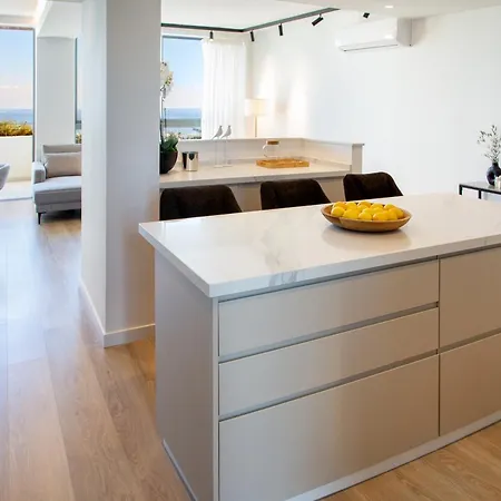 Apartment L Residences &