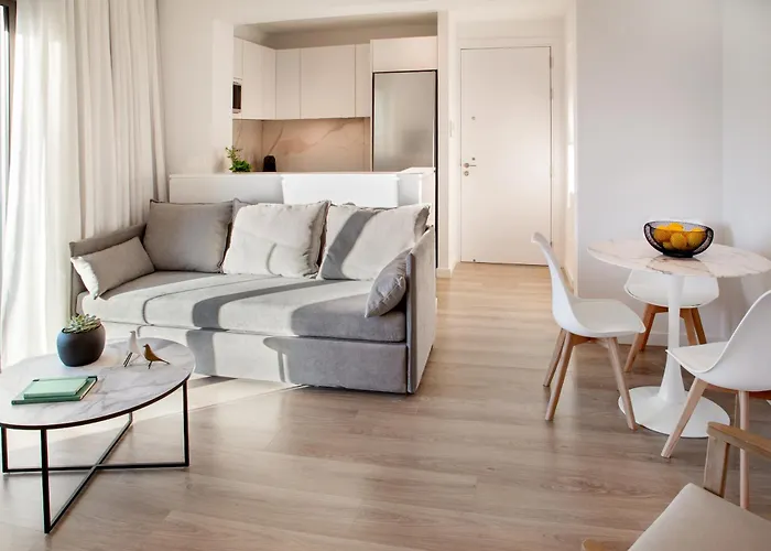 L Residences & Апартаменти Ларнака