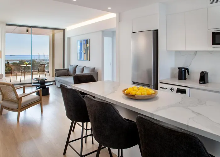 L Residences & Апартаменты *