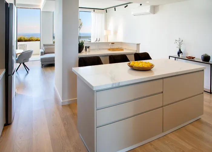 Апартаменти L Residences &