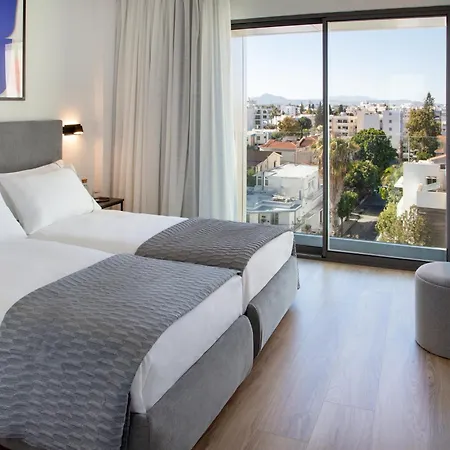 L Residences & Apartman